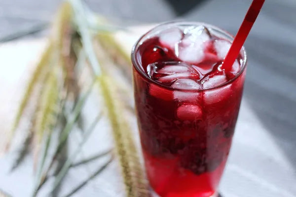 The Ultimate Guide to Preparing Refreshing Hibiscus Tea - Elim Naturals